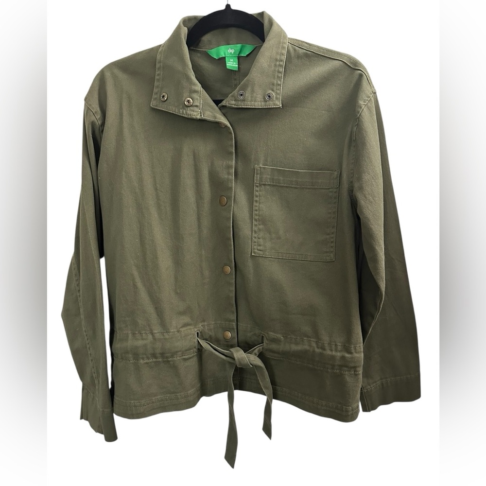 dip Army Green Jacket with pocket and adjustable waiting band Med 98% Cotton EUC